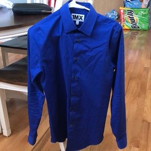Men’s extra slim fit button down dress shirt